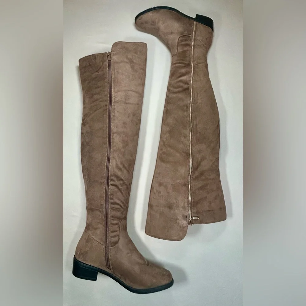 TOP Moda Over the Knee Tall Tan Boots  Womens 9 Low Heel Round Toe Inside Zipper